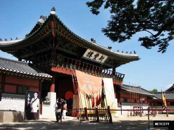 화성행궁에서 걸어서 융·건릉까지