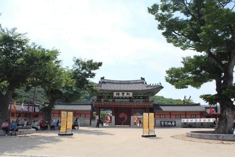 그 전장 전야에 <너네들은> 그 풍토로서 살 길을 찾으라는 내용이다