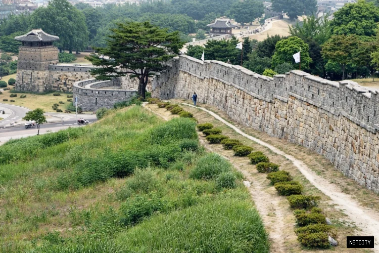 24일은 수원화성 축성 216주년 되는 날
